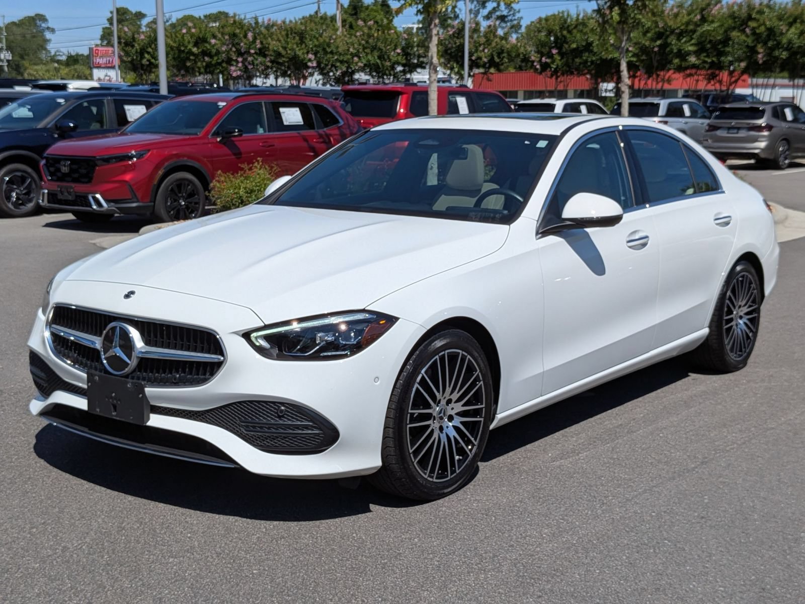 Used 2023 Mercedes-Benz C 300 4MATIC Sedan image 7