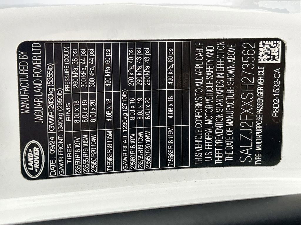 Certified 2025 Land Rover Range Rover Evoque S image 34