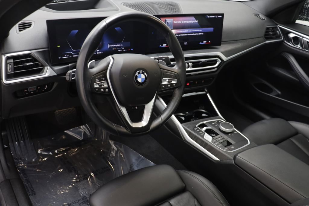 Used 2024 BMW 430i xDrive Coupe w/ Premium Package image 6