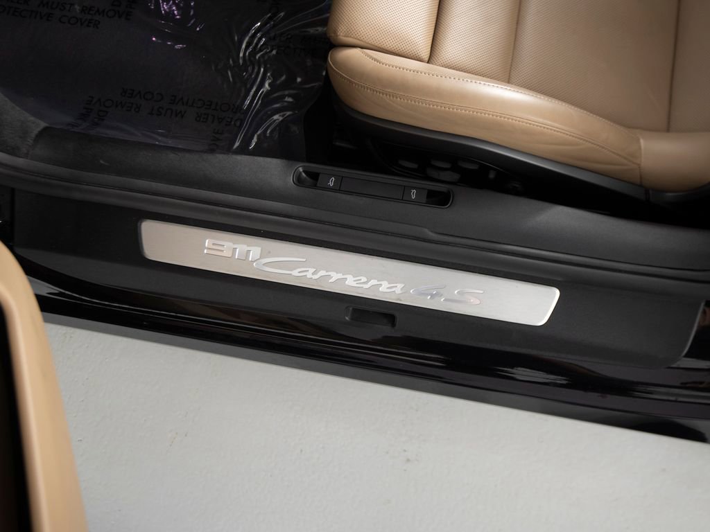 Certified 2022 Porsche 911 Carrera 4S image 24