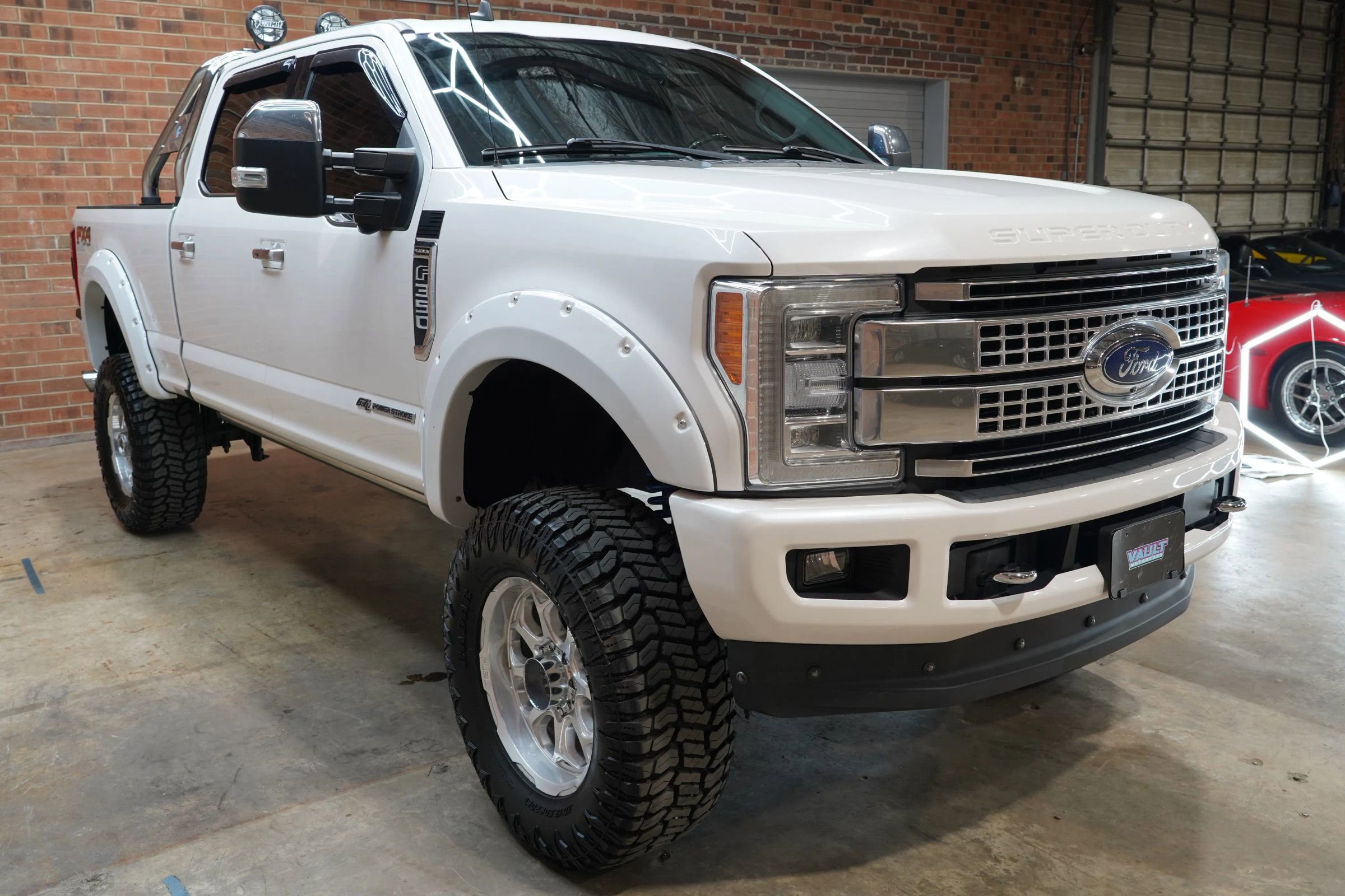 Used 2019 Ford F350 Platinum w/ Platinum Ultimate Package image 21
