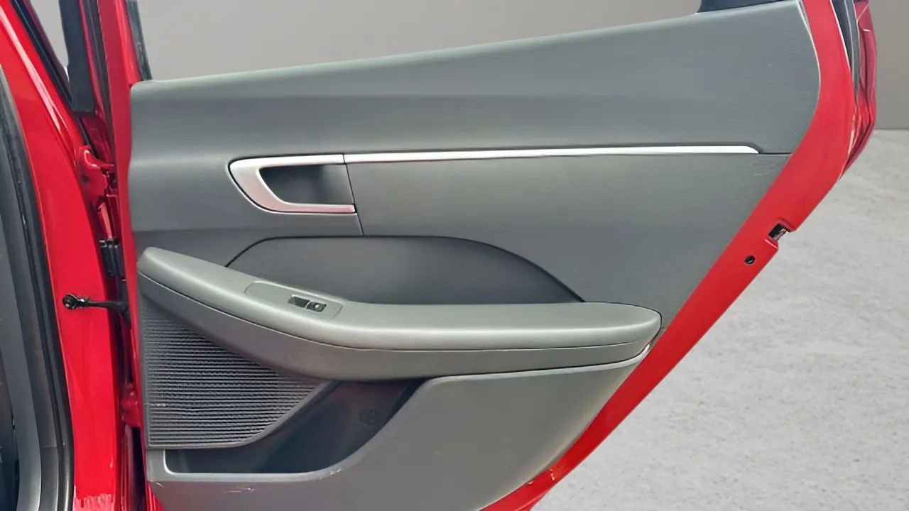 Used 2020 Hyundai Sonata SE w/ Cargo Package image 36