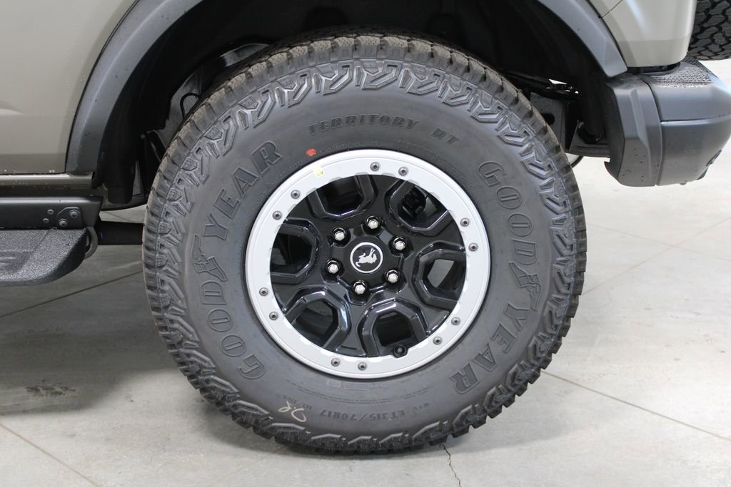 New 2025 Ford Bronco Badlands w/ Matte Film Protection Package image 18