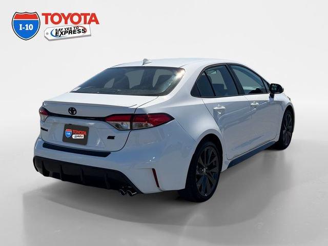 Certified 2026 Toyota Corolla SE FWD image 5