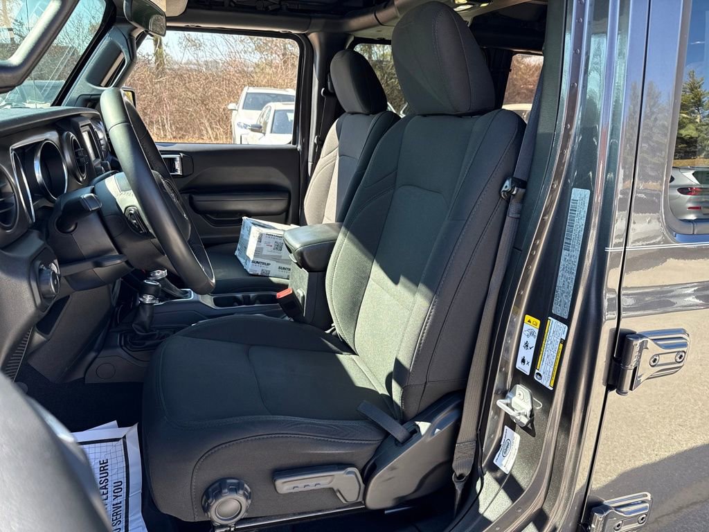 Used 2019 Jeep Wrangler Unlimited Sport S image 11