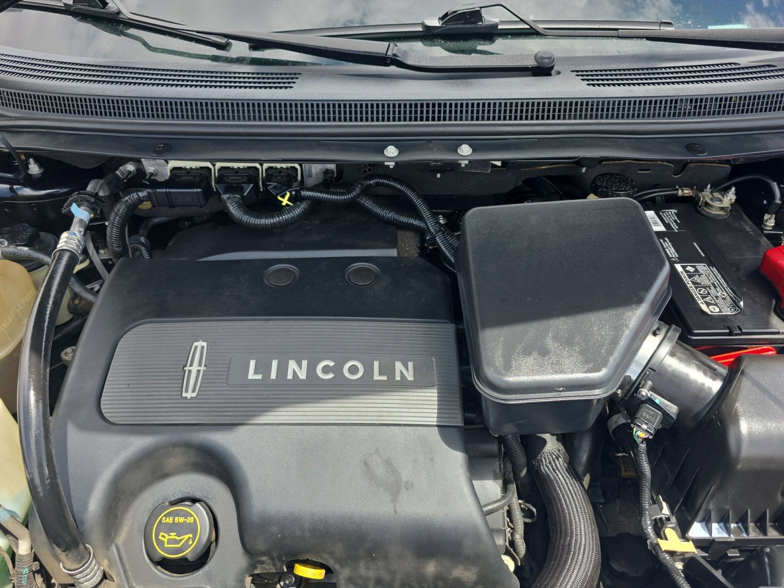 Used 2013 Lincoln MKX AWD image 22