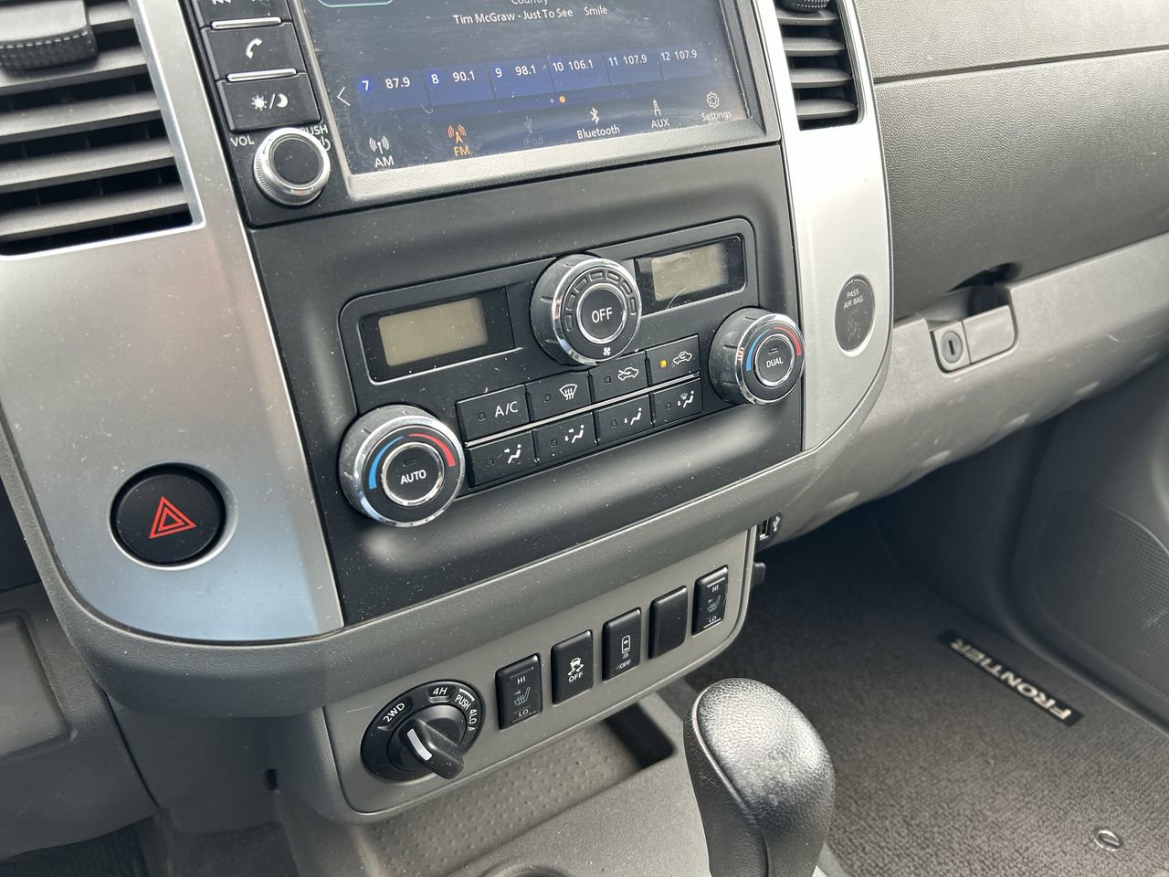 Used 2020 Nissan Frontier SV AWD/4WD image 28
