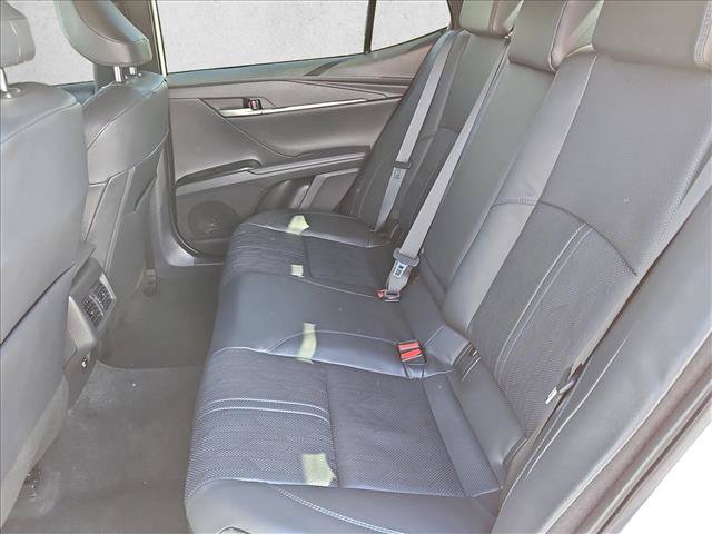 Used 2025 Toyota Camry XSE AWD/4WD image 26