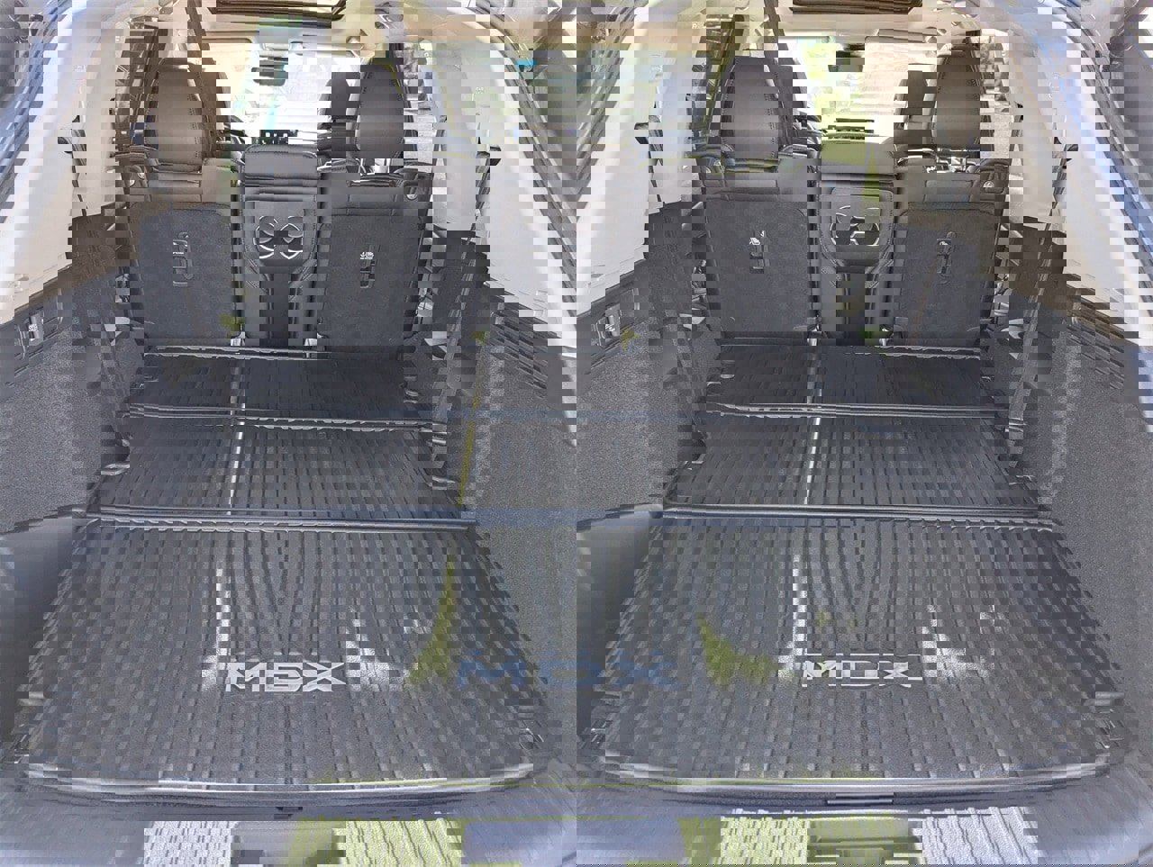 Certified 2025 Acura MDX FWD image 10