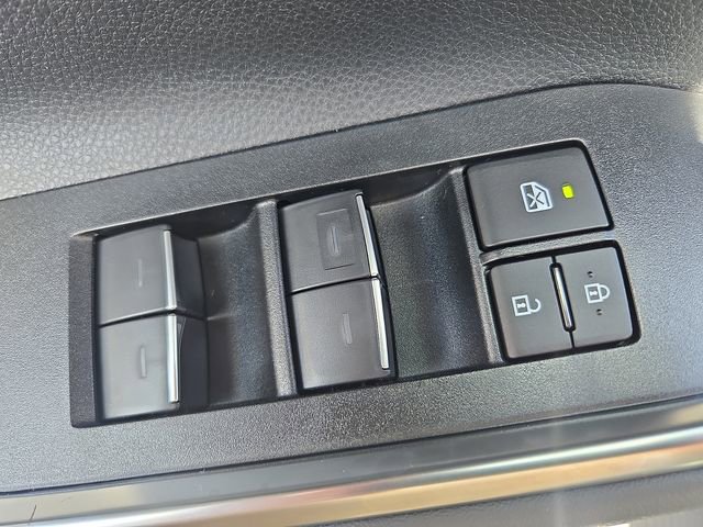 New 2026 Toyota Highlander Limited AWD/4WD image 9