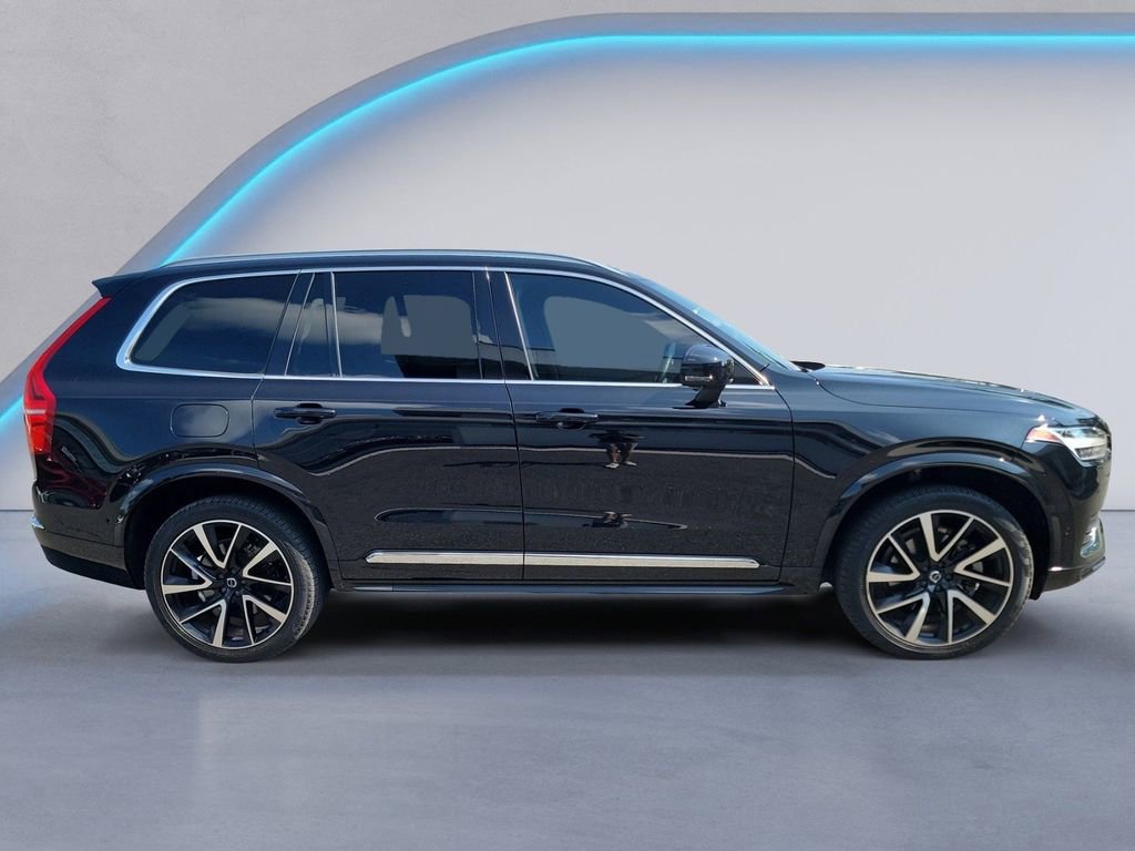 Used 2023 Volvo XC90 B6 Plus w/ Protection Package Premier image 3