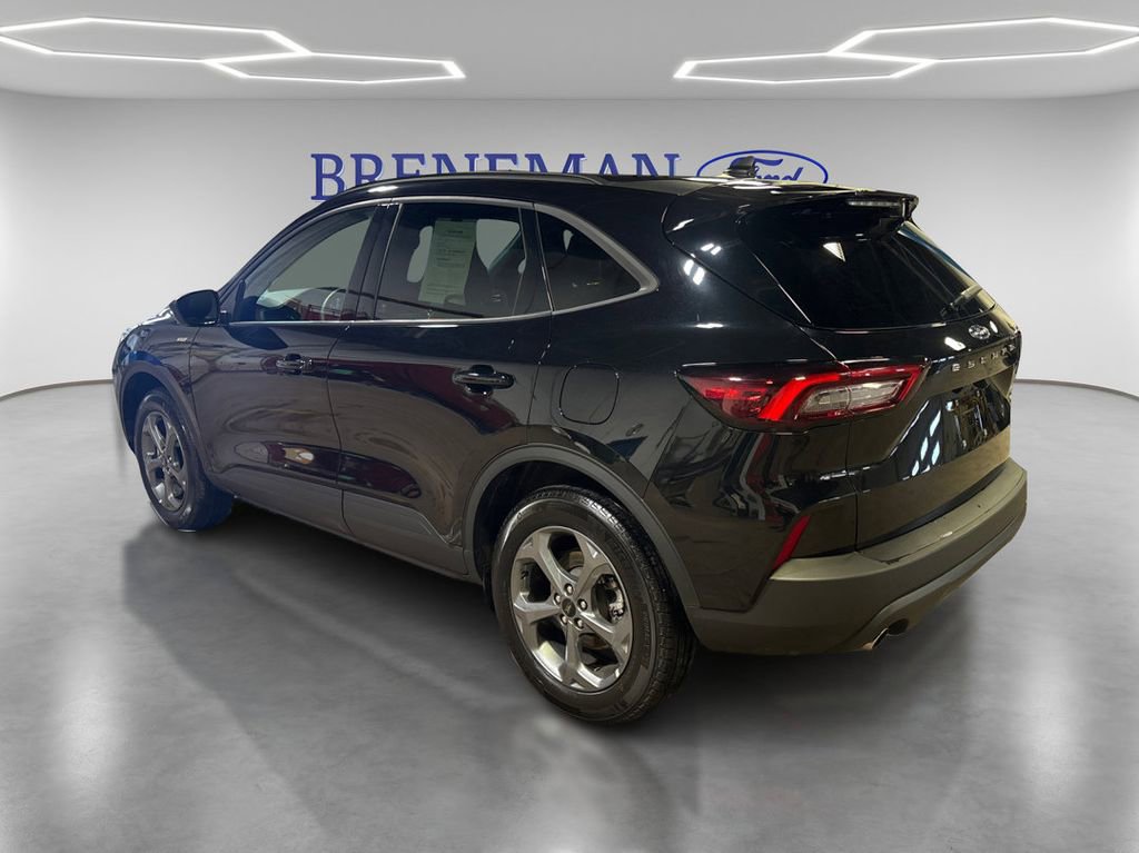 Certified 2025 Ford Escape ST-Line AWD/4WD image 7