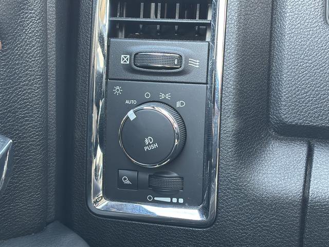 Certified 2016 RAM 2500 Laramie image 34