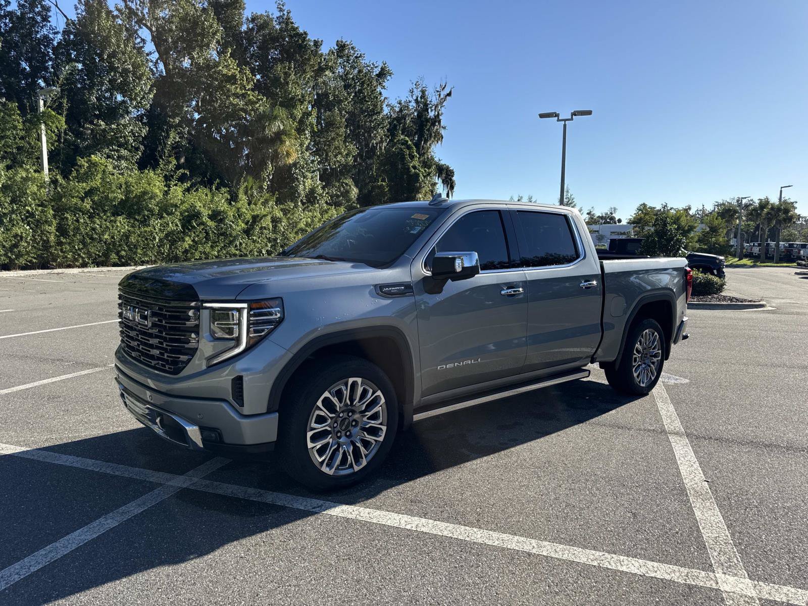 Used 2025 GMC Sierra 1500 Denali Ultimate AWD/4WD image 7