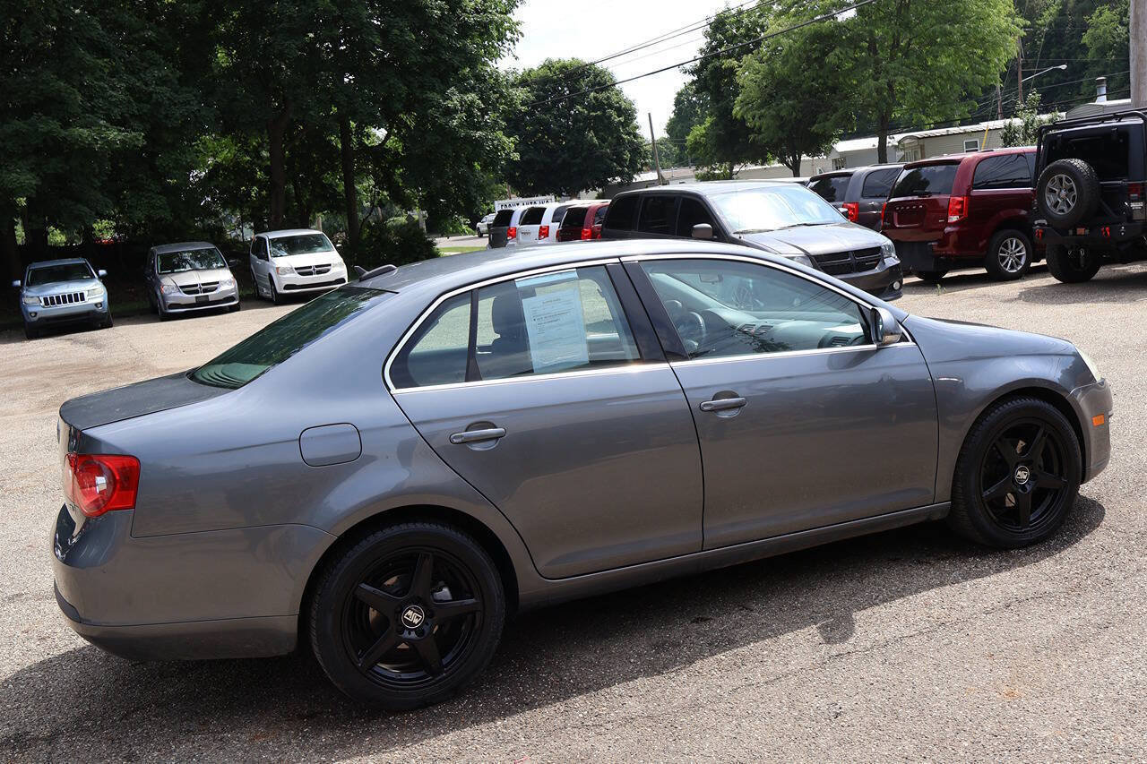Used 2006 Volkswagen Jetta TDI FWD image 10