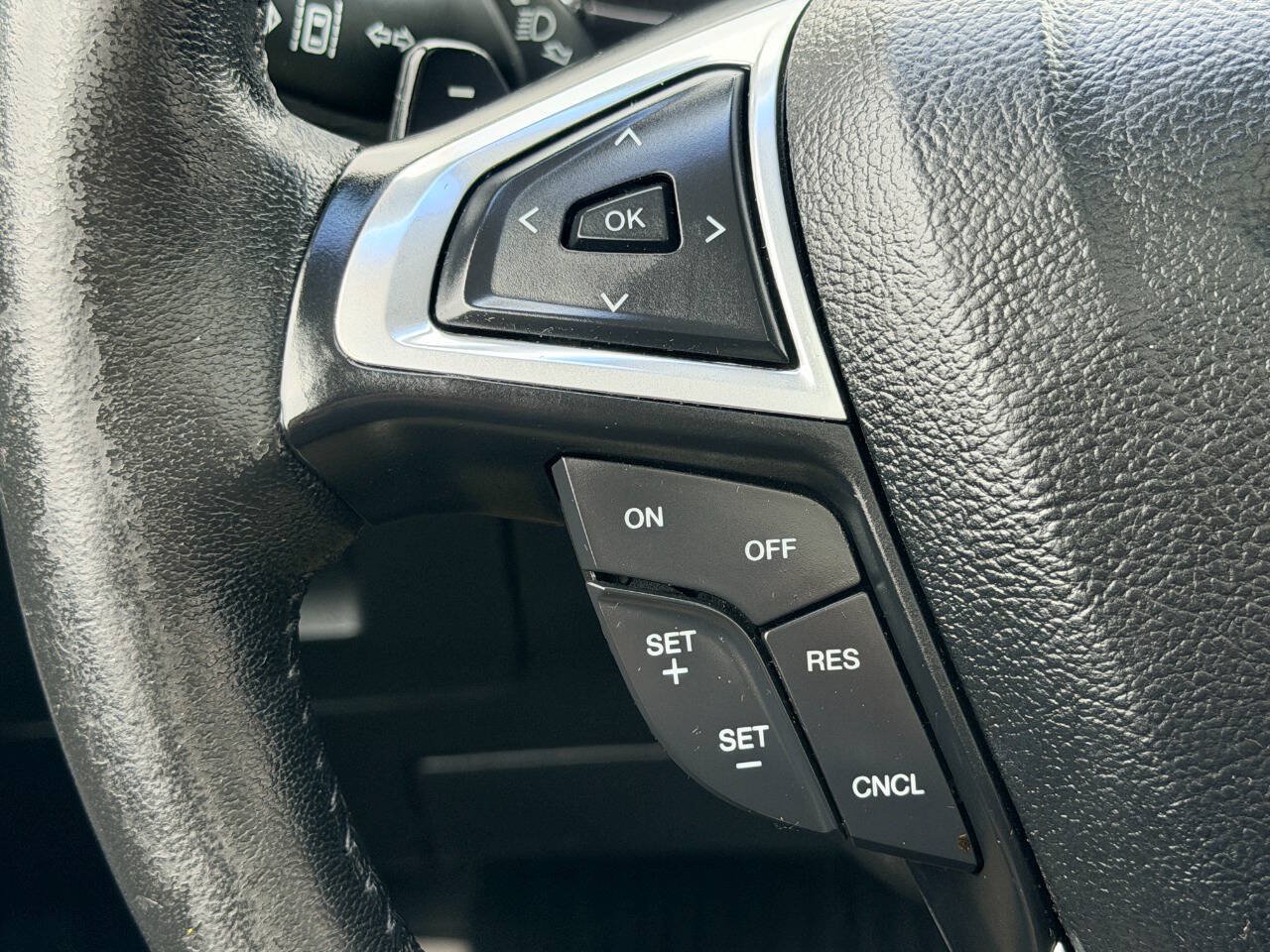 Used 2015 Ford Edge Sport w/ Equipment Group 401A AWD/4WD image 32