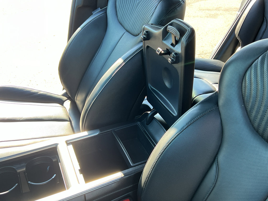 Used 2024 Hyundai Palisade Calligraphy image 20