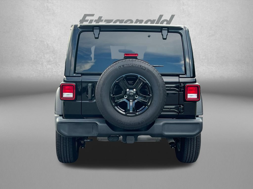 Used 2022 Jeep Wrangler Unlimited Sport w/ Sun And Sound Package AWD/4WD image 7