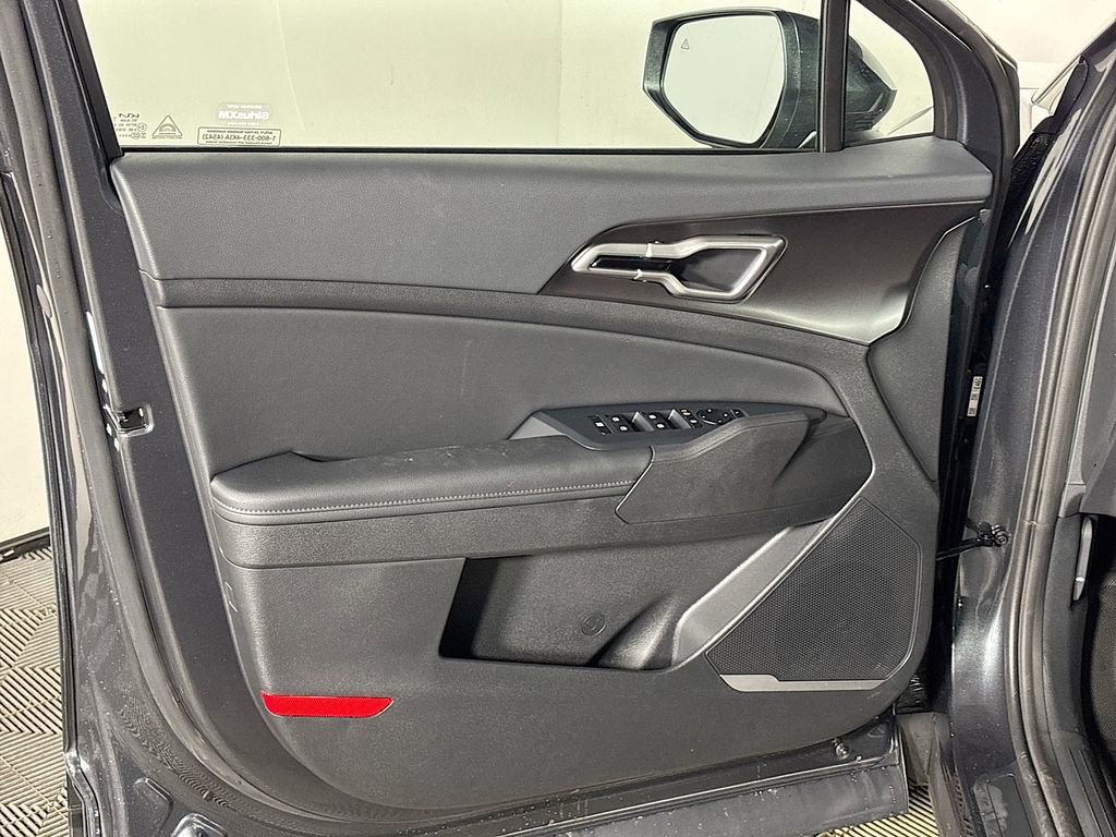 New 2026 Kia Sportage EX w/ EX Panoramic Sunroof Package image 10