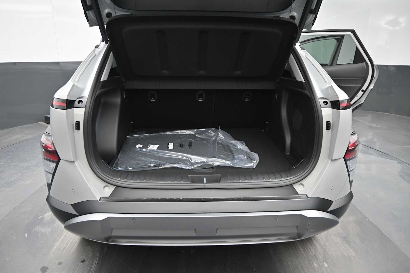 New 2026 Hyundai Kona Limited AWD/4WD image 14
