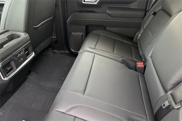 New 2026 GMC Sierra 2500 Denali w/ Denali Reserve Package image 13