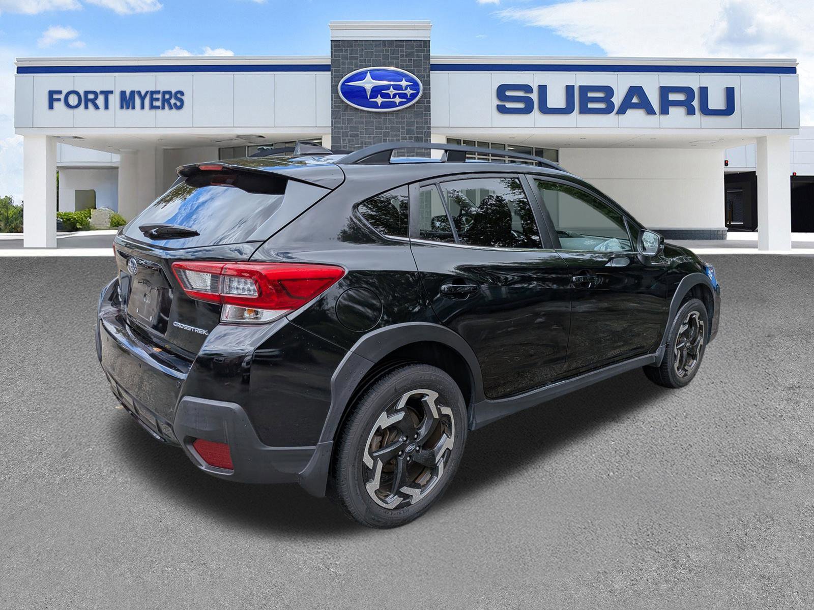 Certified 2023 Subaru Crosstrek 2.5i Limited w/ Moonroof Package AWD/4WD image 4