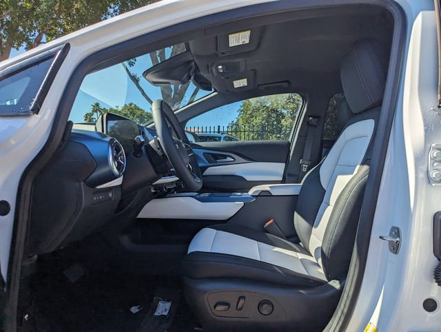 New 2026 Chevrolet Equinox EV LT image 6