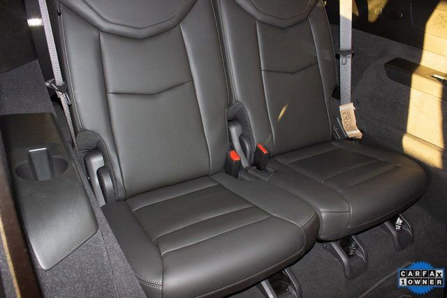 Used 2025 Cadillac XT6 Premium Luxury image 13