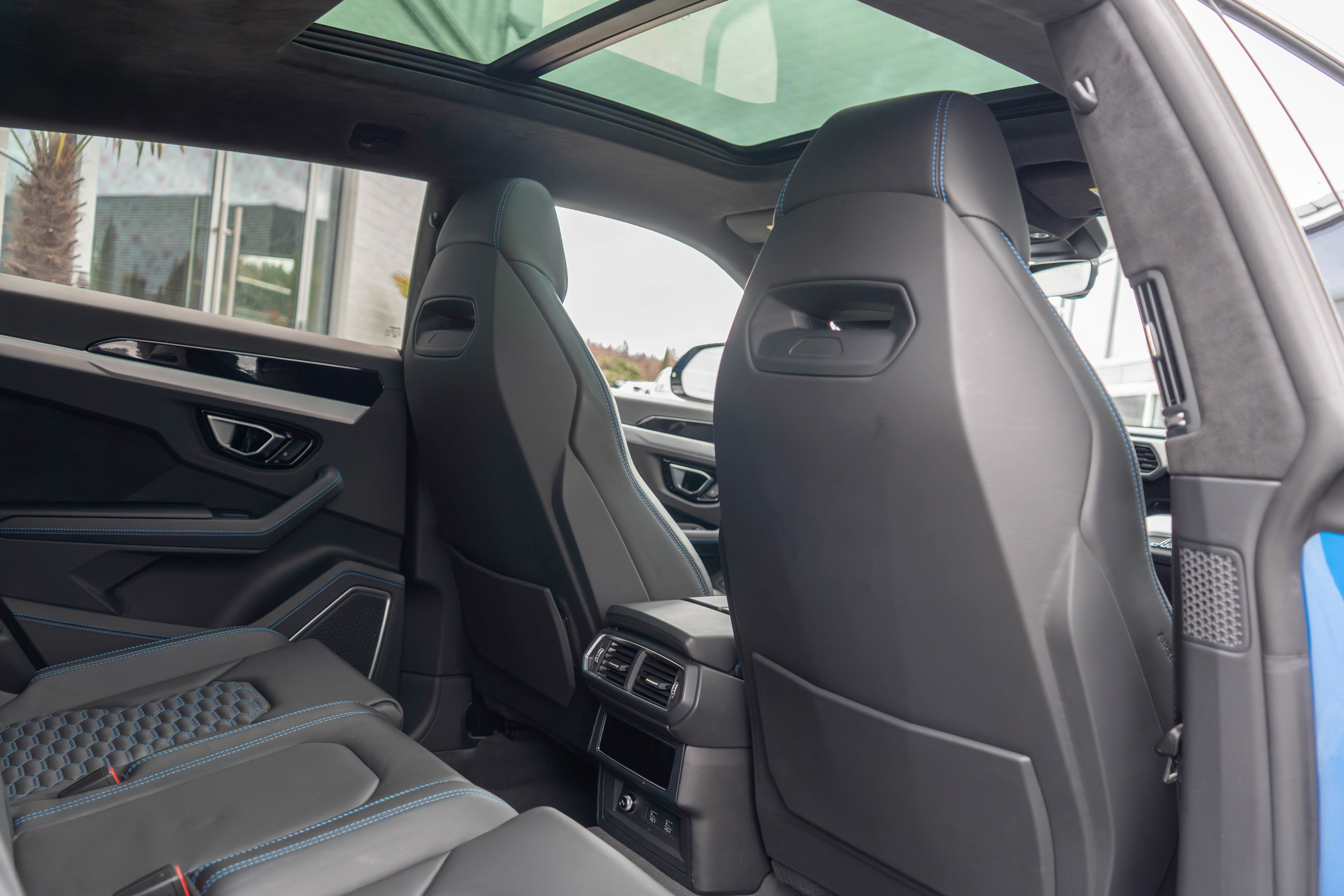 Used 2021 Lamborghini Urus image 27