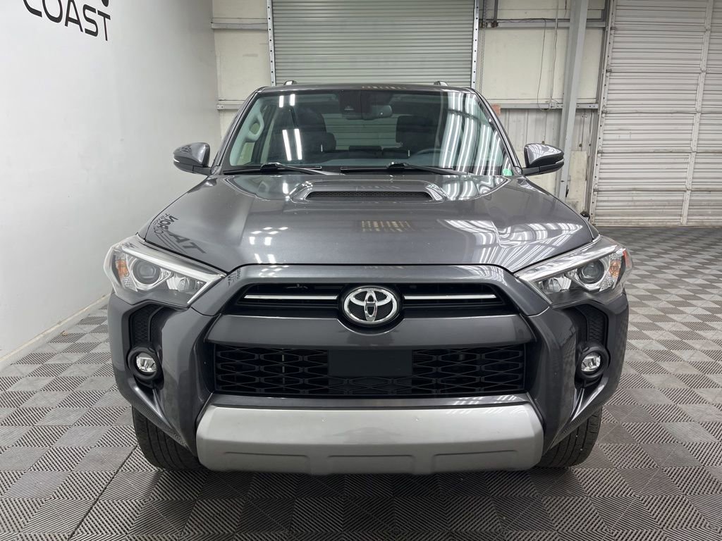 Used 2021 Toyota 4Runner TRD Off-Road Premium w/ Moonroof Package AWD/4WD image 10