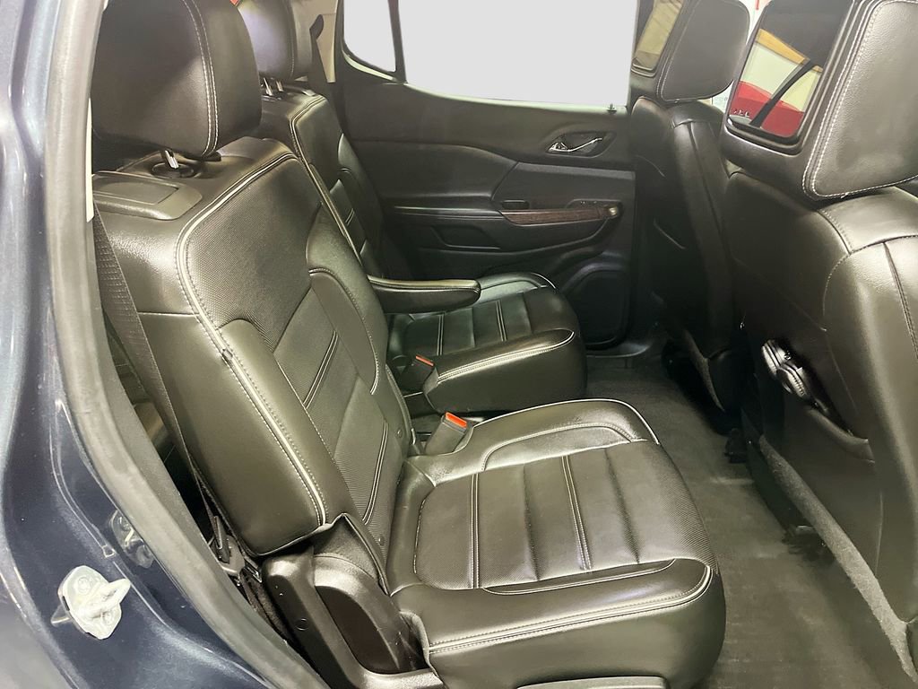 Used 2021 GMC Acadia Denali w/ Denali Technology Package AWD/4WD image 31