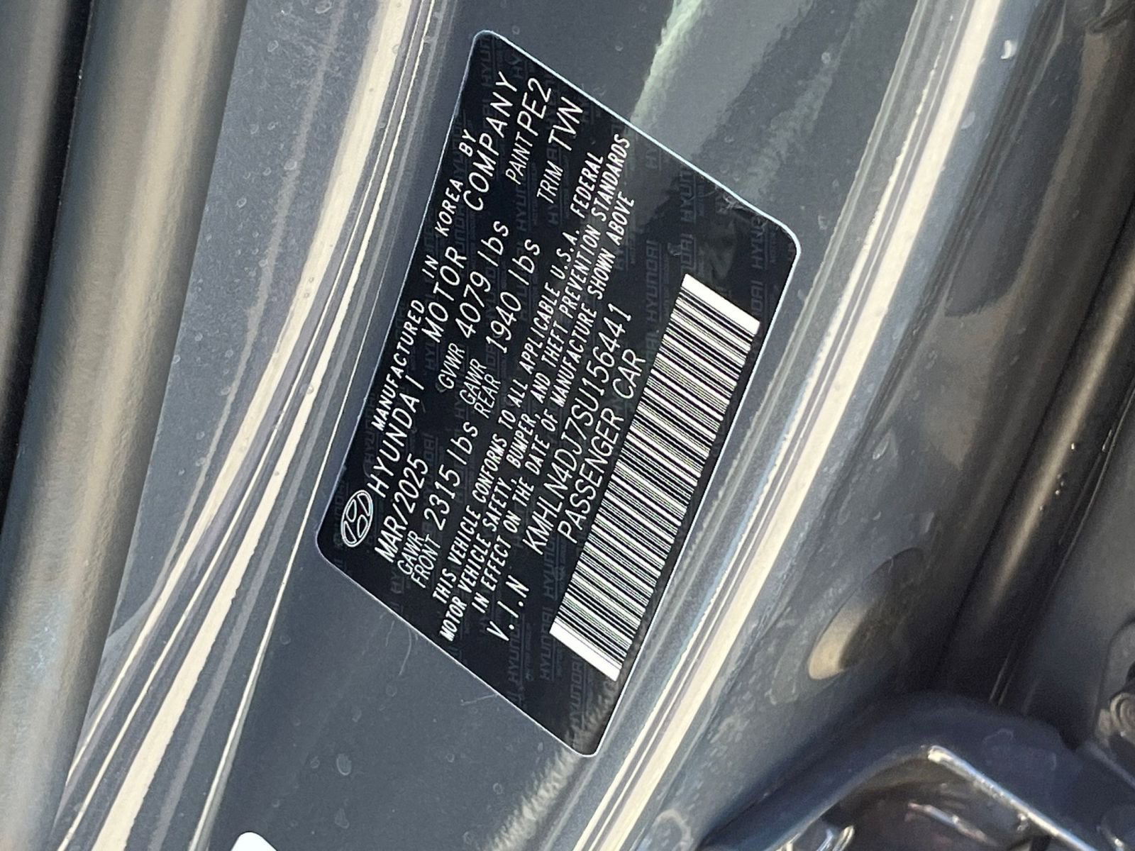 Used 2025 Hyundai Elantra Limited image 30