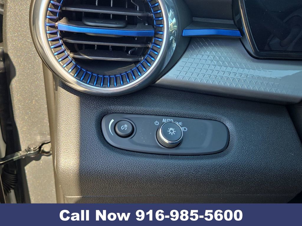 New 2026 Chevrolet Trax LT image 21