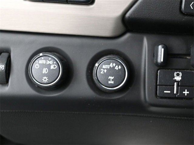 Used 2017 GMC Yukon XL Denali w/ Open Road Package image 12