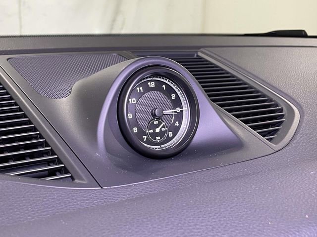 New 2026 Porsche Macan image 33