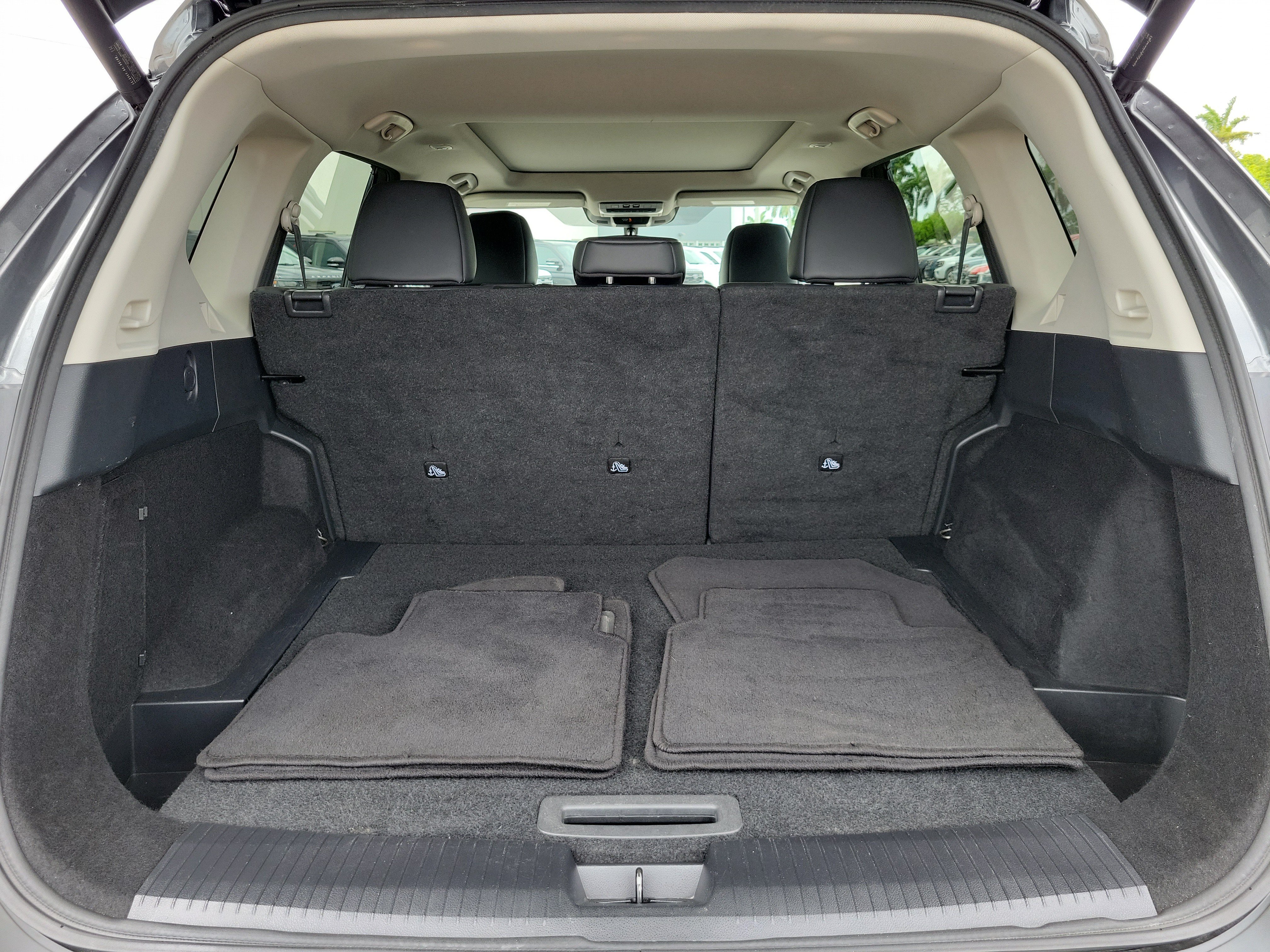 Used 2021 Nissan Rogue SV w/ Premium Package FWD image 15