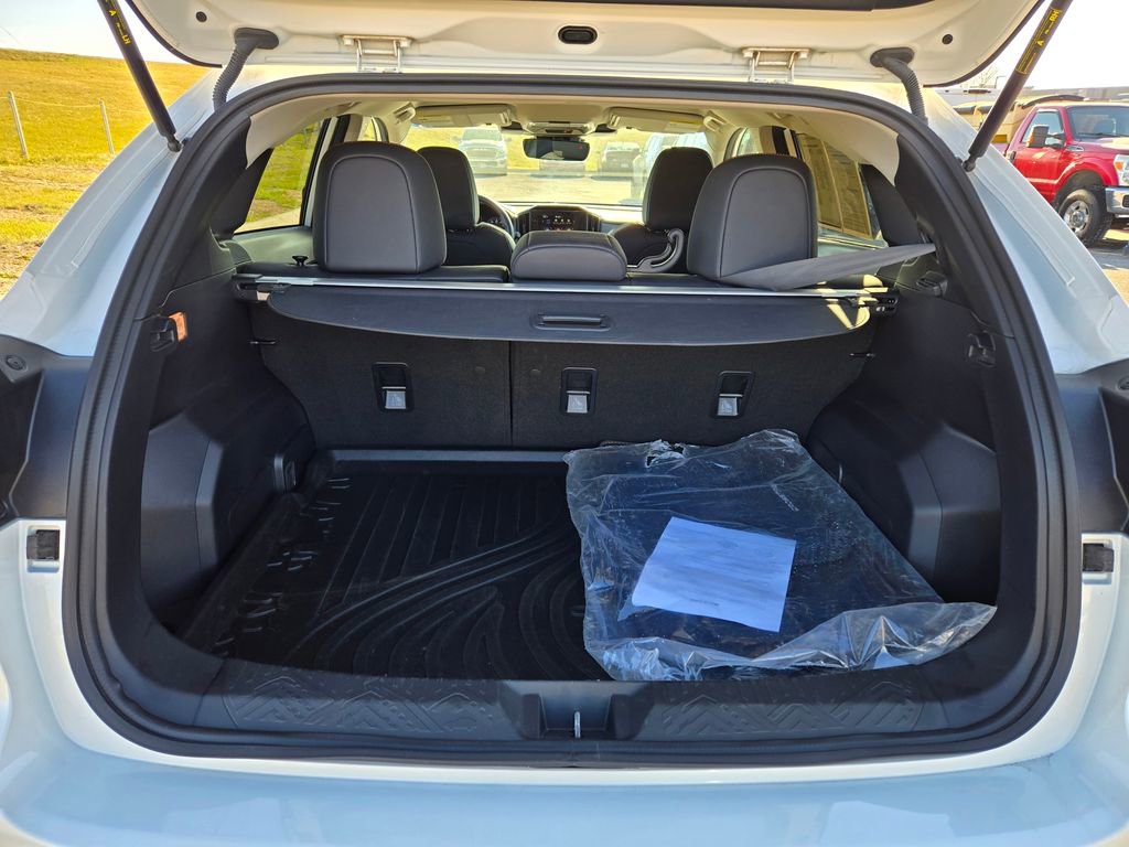 Used 2024 Subaru Crosstrek 2.5i Limited w/ Crosstrek Mirror Package AWD/4WD image 28