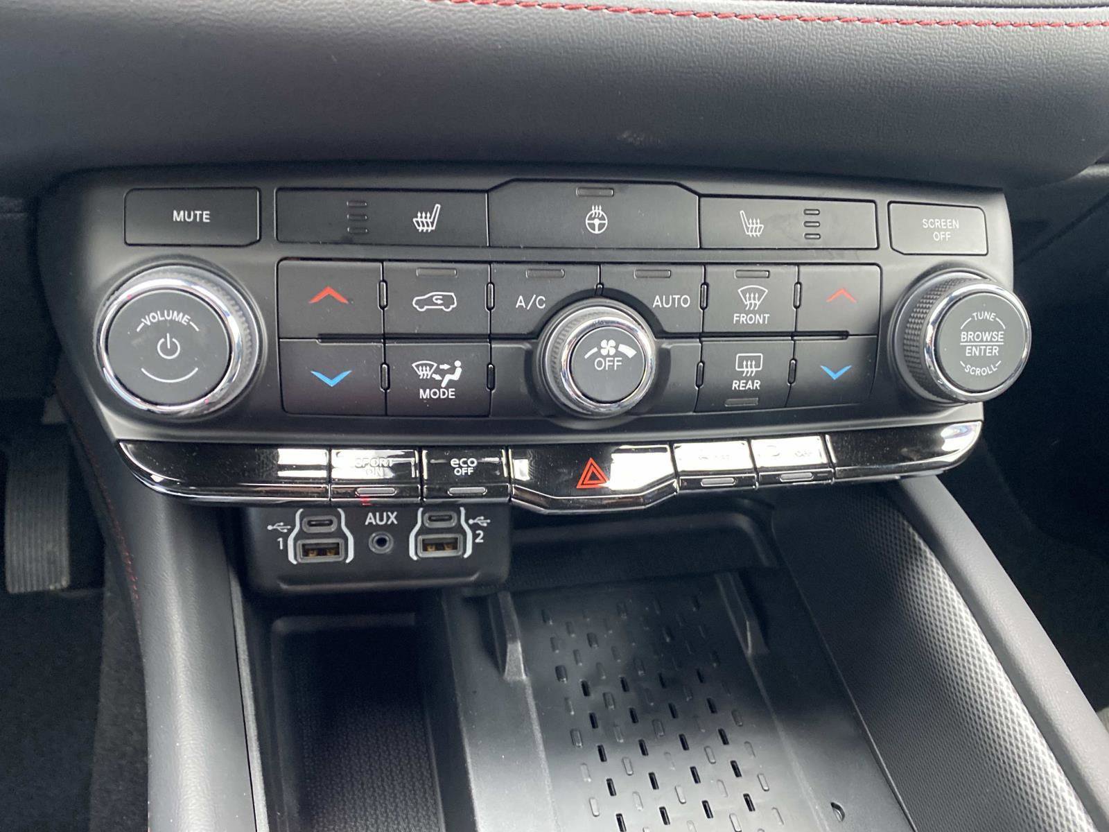 New 2026 Dodge Durango GT w/ Blacktop Package AWD/4WD image 14