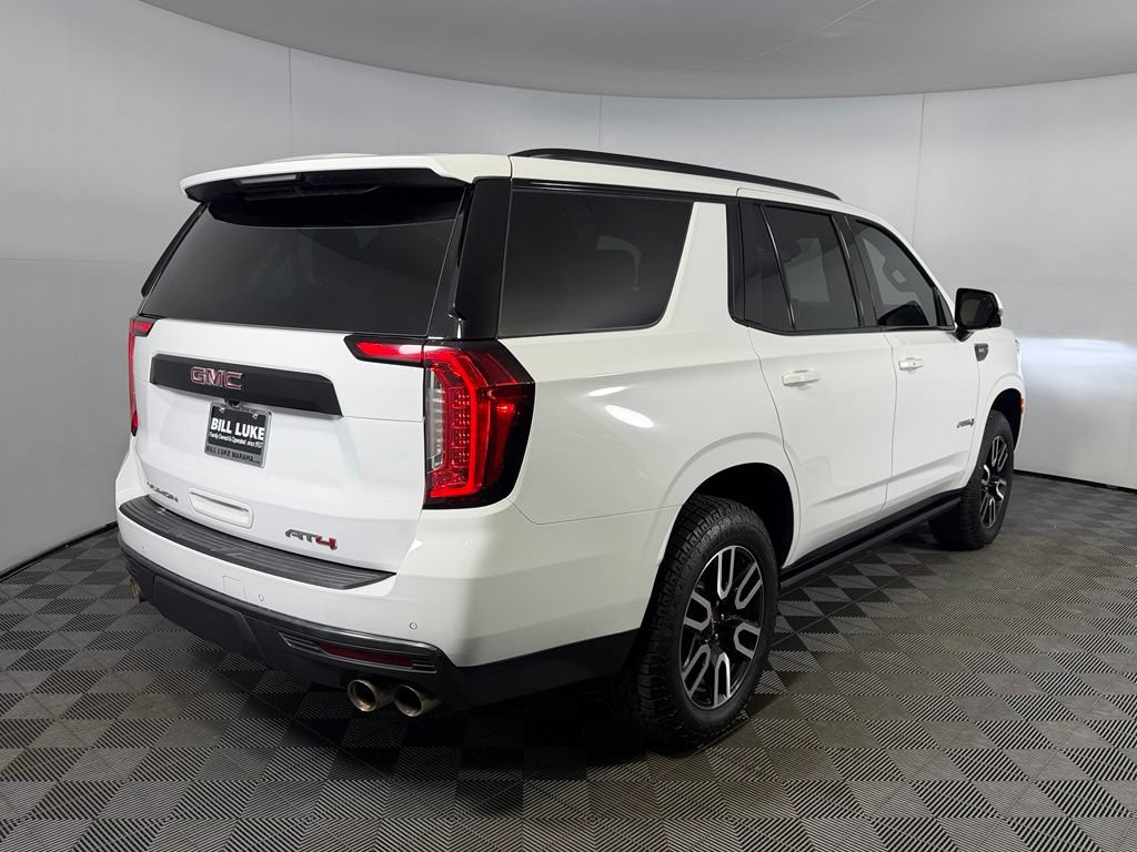 Used 2024 GMC Yukon AT4 w/ AT4 Premium Plus Package AWD/4WD image 8