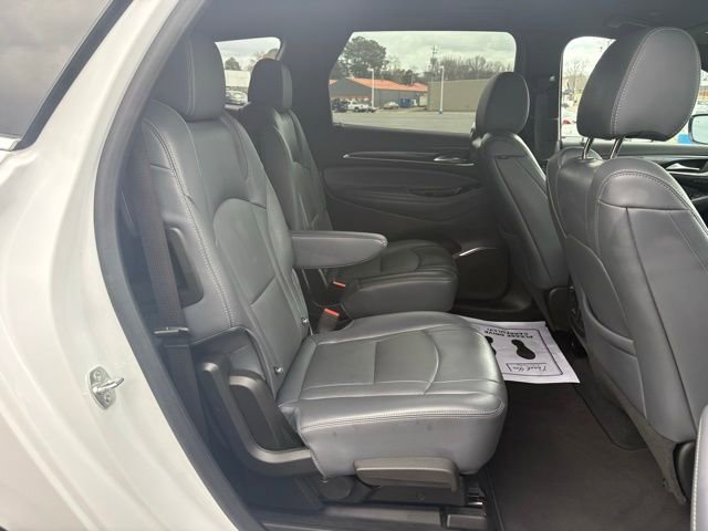 Used 2024 Buick Enclave Premium image 12