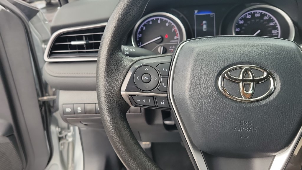 Used 2023 Toyota Camry LE FWD image 18