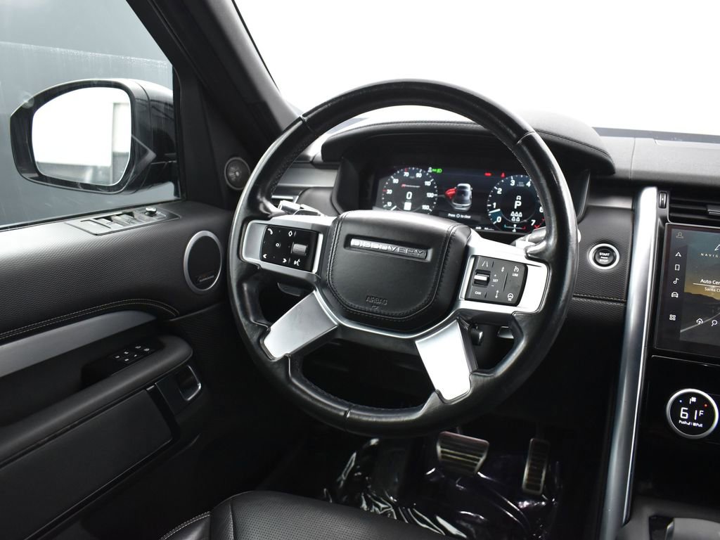 Used 2022 Land Rover Discovery HSE R-Dynamic image 16