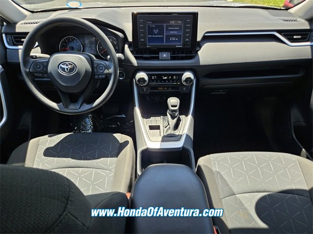 Used 2022 Toyota RAV4 XLE image 10