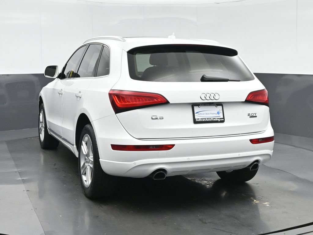 Used 2017 Audi Q5 2.0T Premium Plus w/ Technology Package AWD/4WD image 5