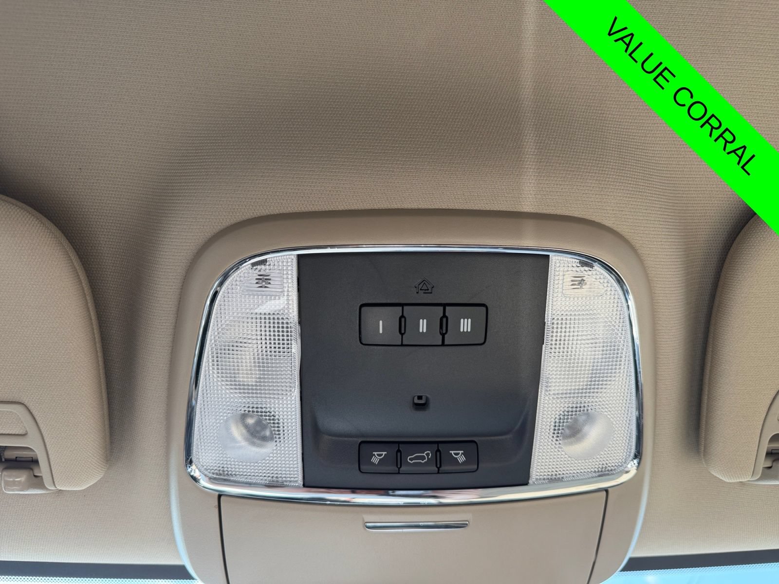 Used 2015 Jeep Grand Cherokee Limited w/ Trailer Tow Group IV AWD/4WD image 28