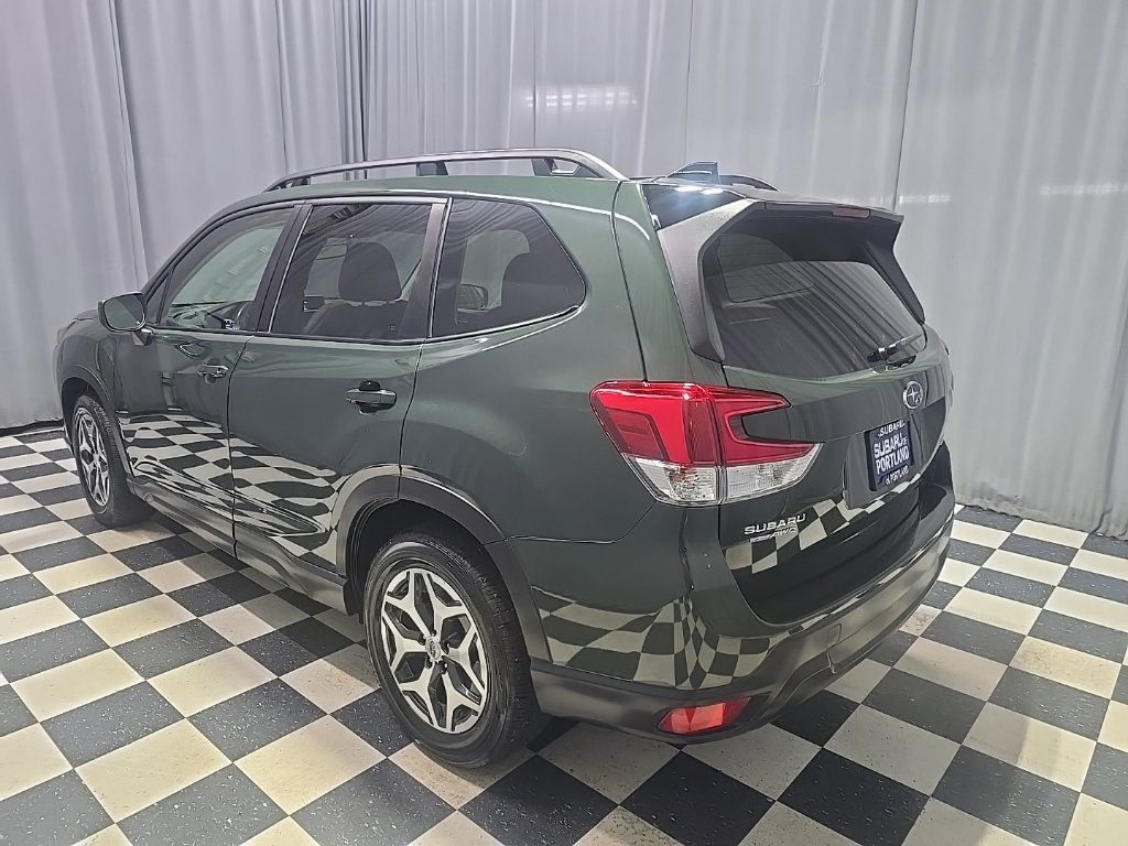 Certified 2024 Subaru Forester Premium AWD/4WD image 6