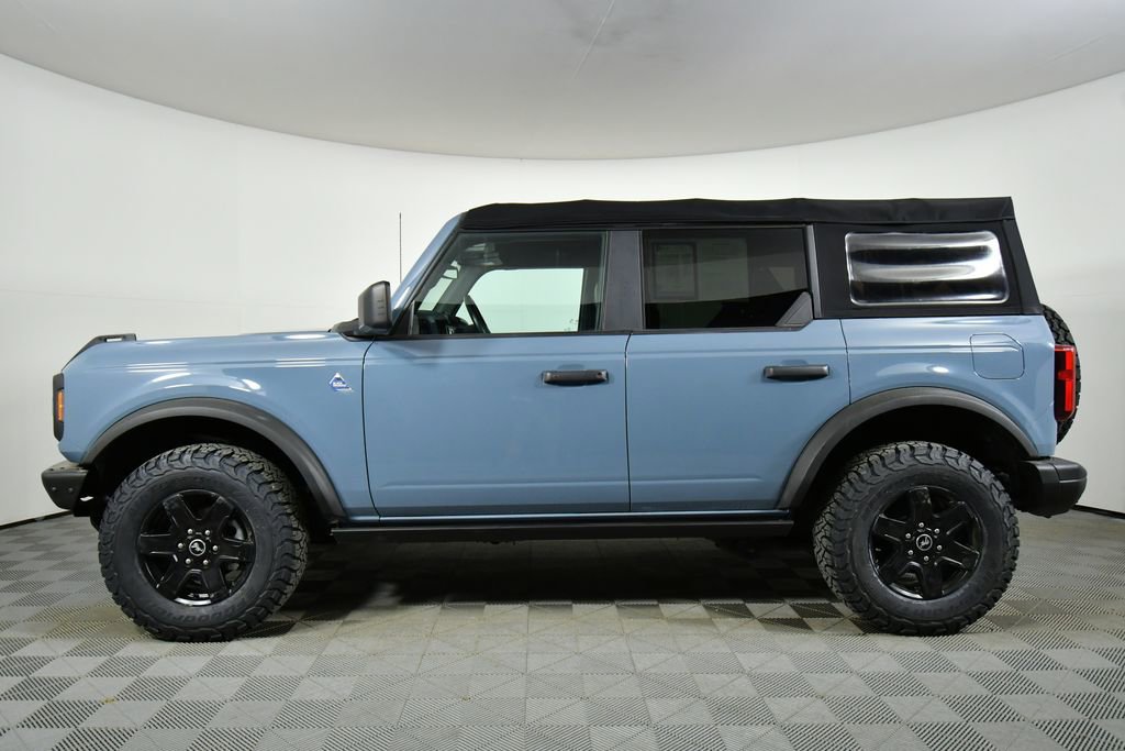 Used 2022 Ford Bronco Black Diamond image 16