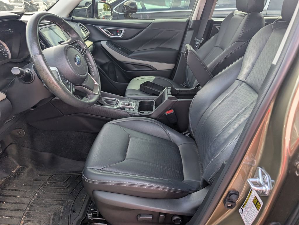 Used 2024 Subaru Forester Limited image 9