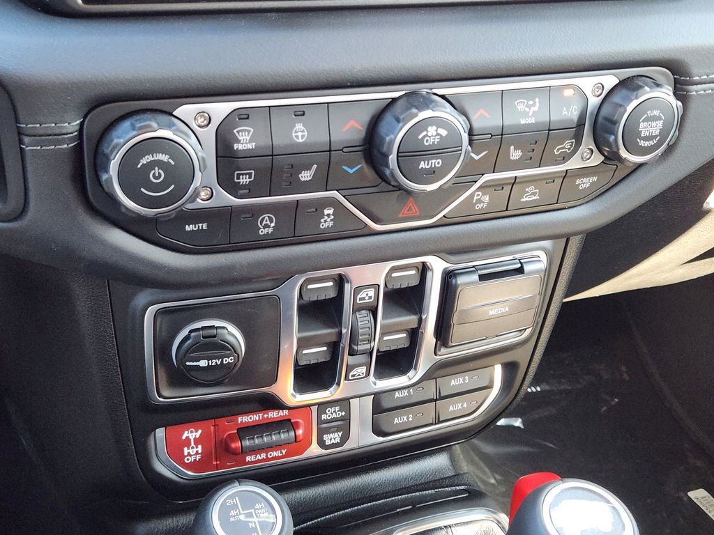 New 2026 Jeep Wrangler Unlimited Rubicon image 13