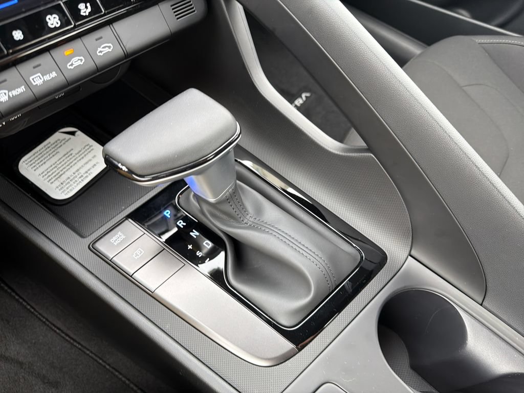 New 2026 Hyundai Elantra Sport FWD image 29